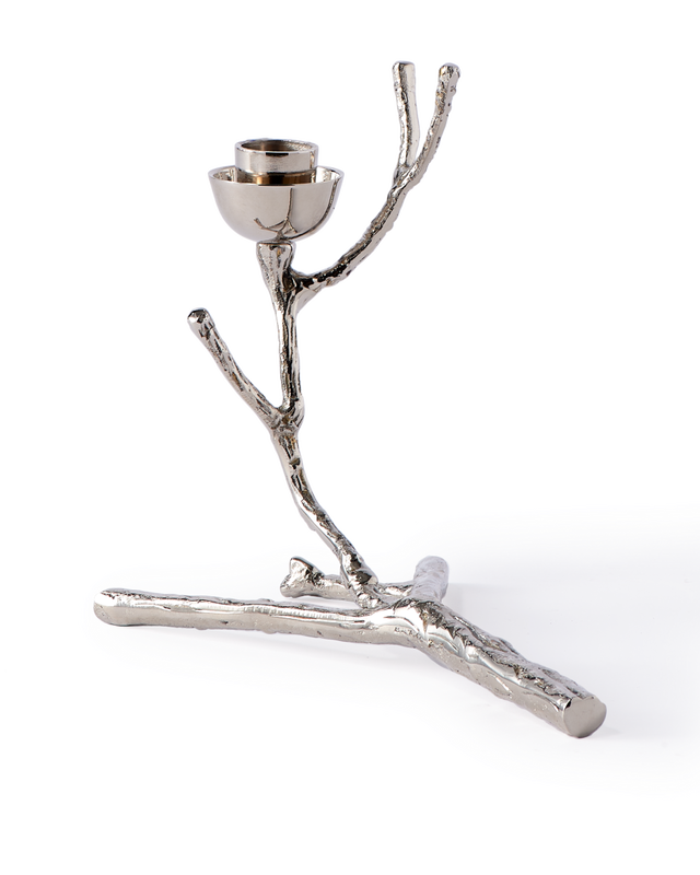 Silvrig ljusstake från märket Twiggy