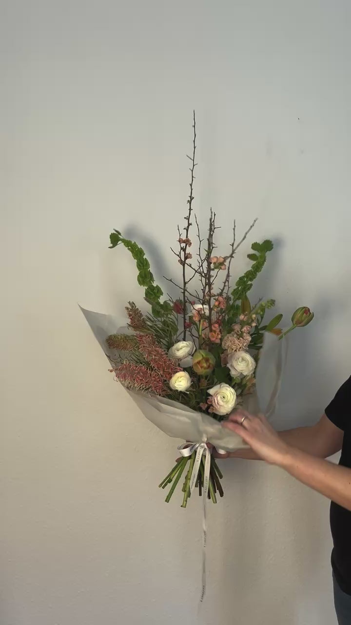 Ladda video: The blossom